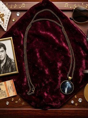 Bronze In Color Elvis Theme Necklace Unisex